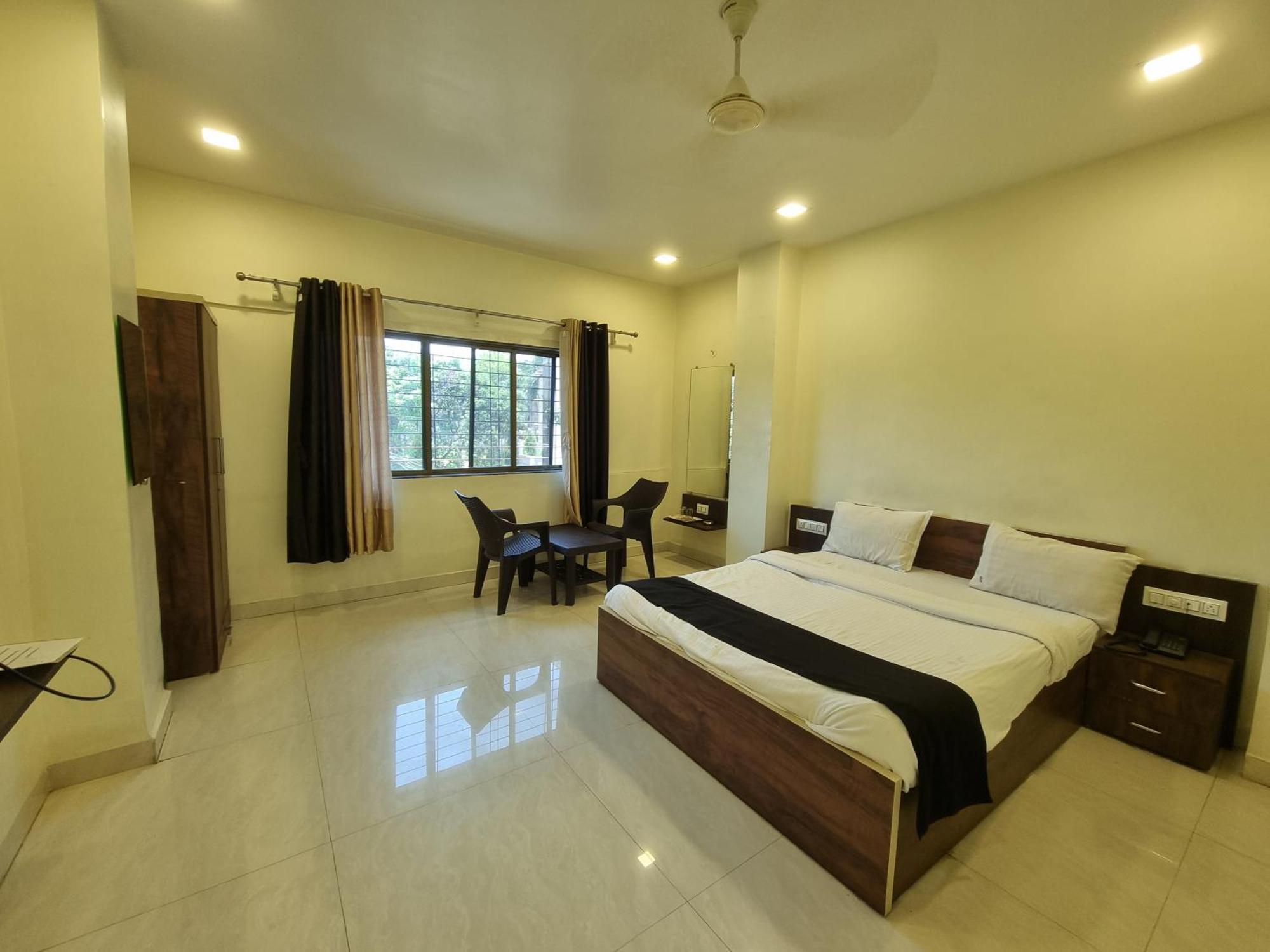 The Living Space Lonavala Εξωτερικό φωτογραφία