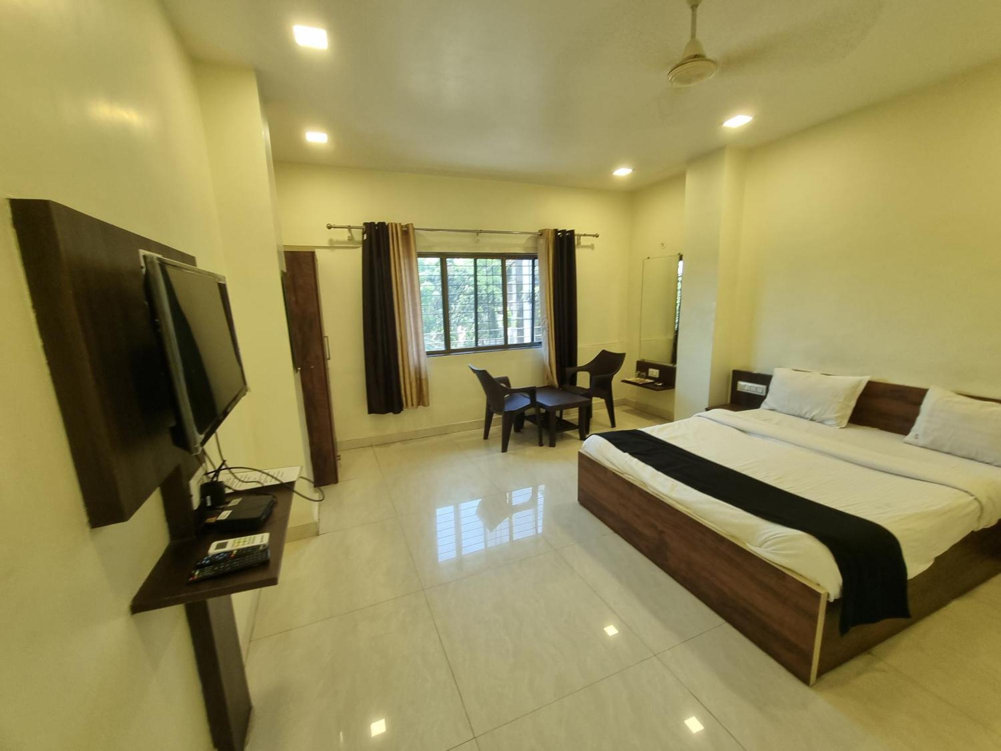 The Living Space Lonavala Εξωτερικό φωτογραφία